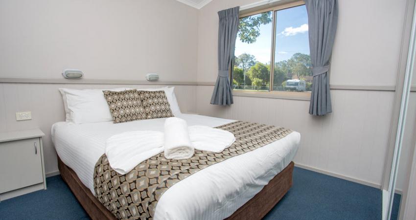 BIG4 Batemans Bay Waterfront Condo Spa 900px 17 11