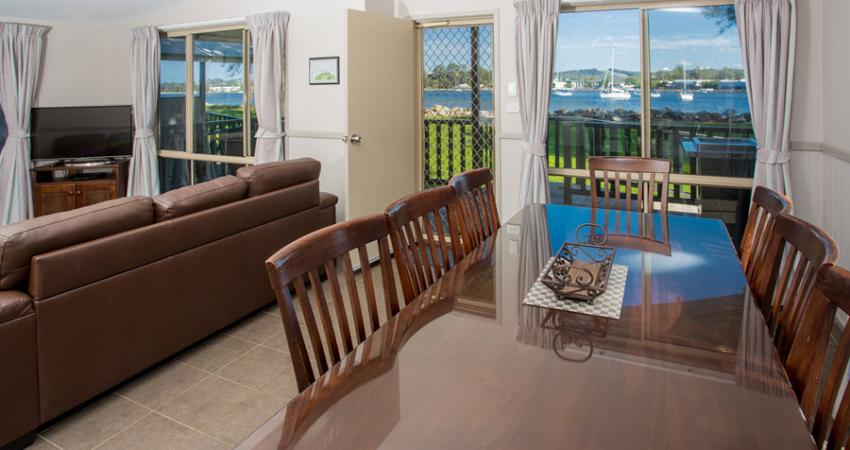 BIG4 Batemans Bay Waterfront Condo Spa 900px 17 6